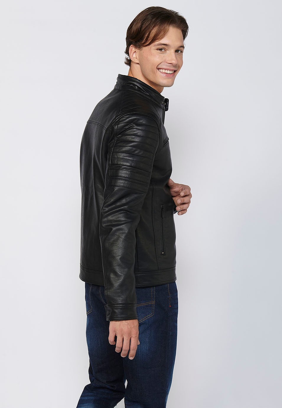 Long-sleeved jacket with round neck and details on the shoulders and arms in Black for Men