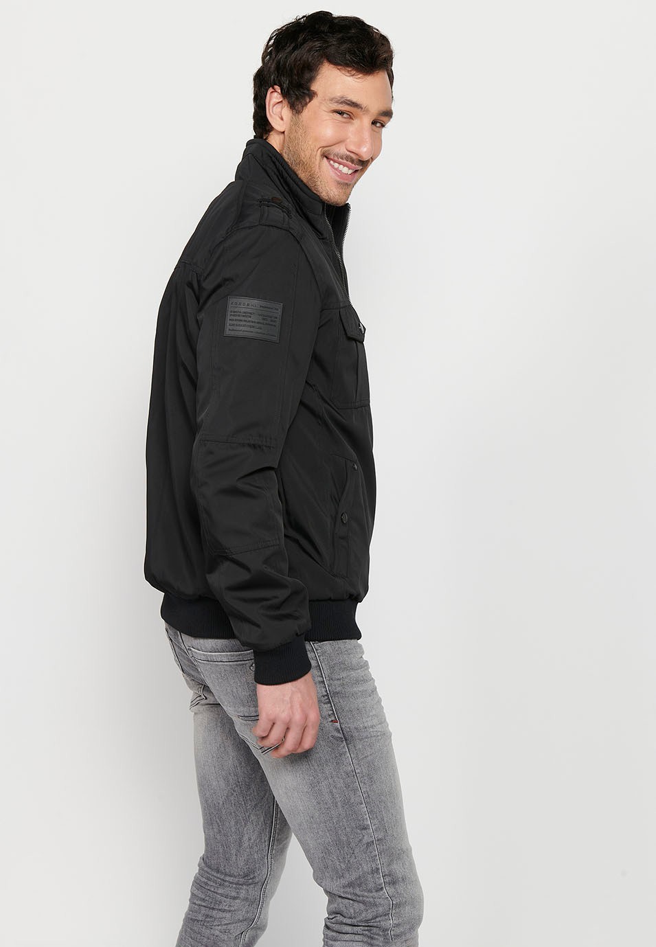 Black Long Sleeve Jacket with Round Neck and Front Zipper Closure with Flap Pockets for Men 2