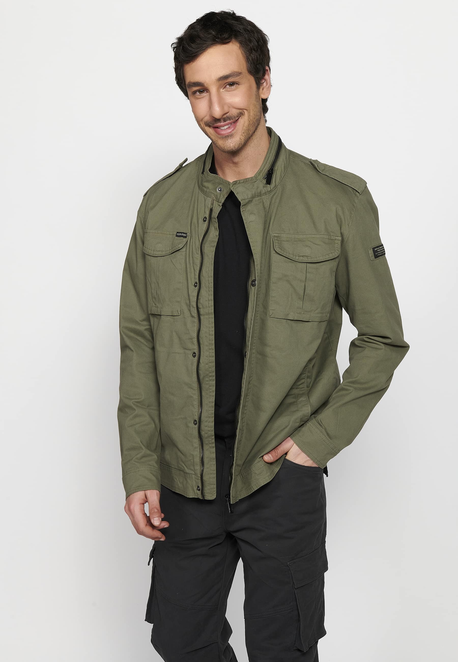 Long Sleeve Jacket with High Neck and Front Zipper Closure with Green Pockets for Men
