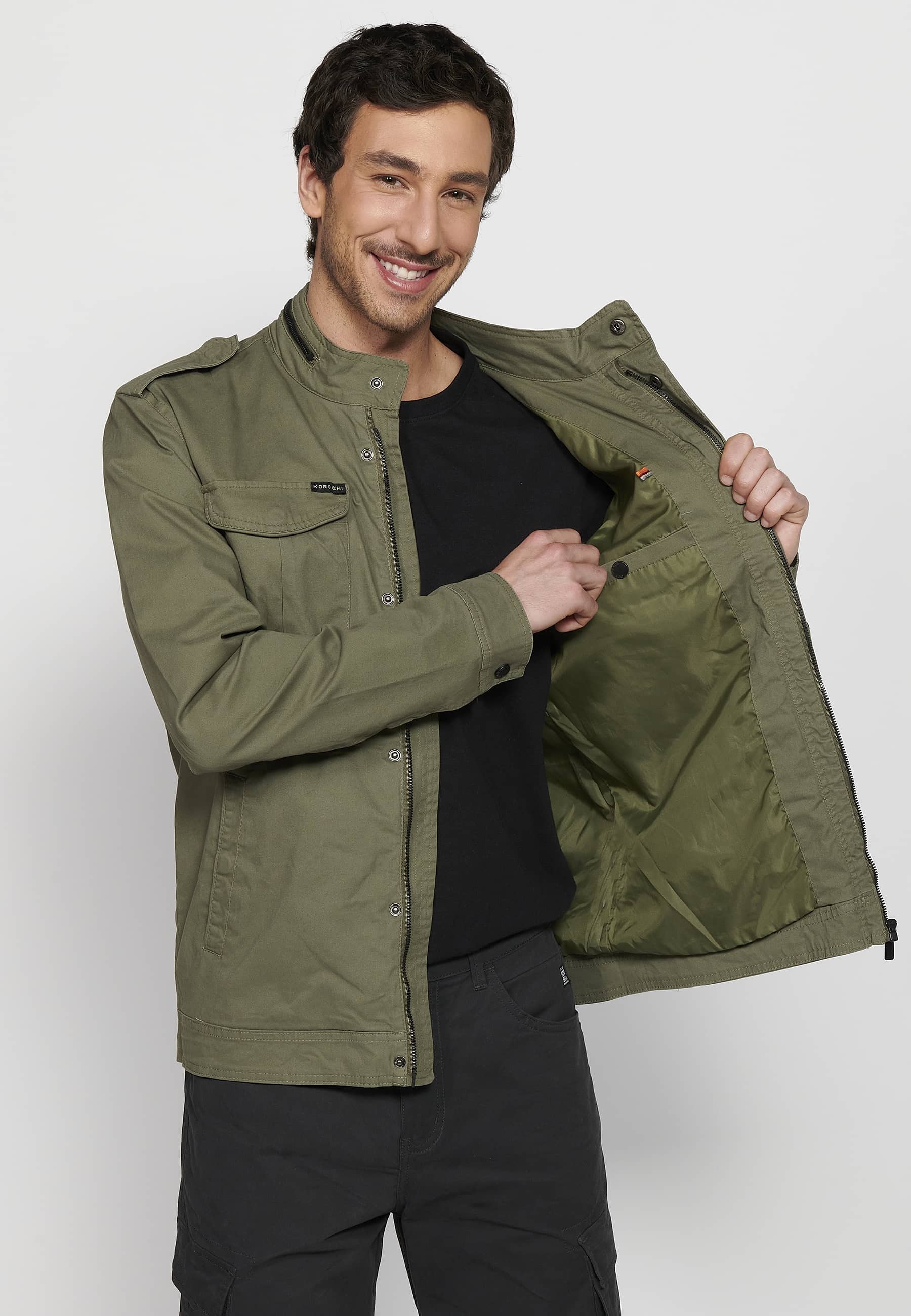 Long Sleeve Jacket with High Neck and Front Zipper Closure with Green Pockets for Men 5