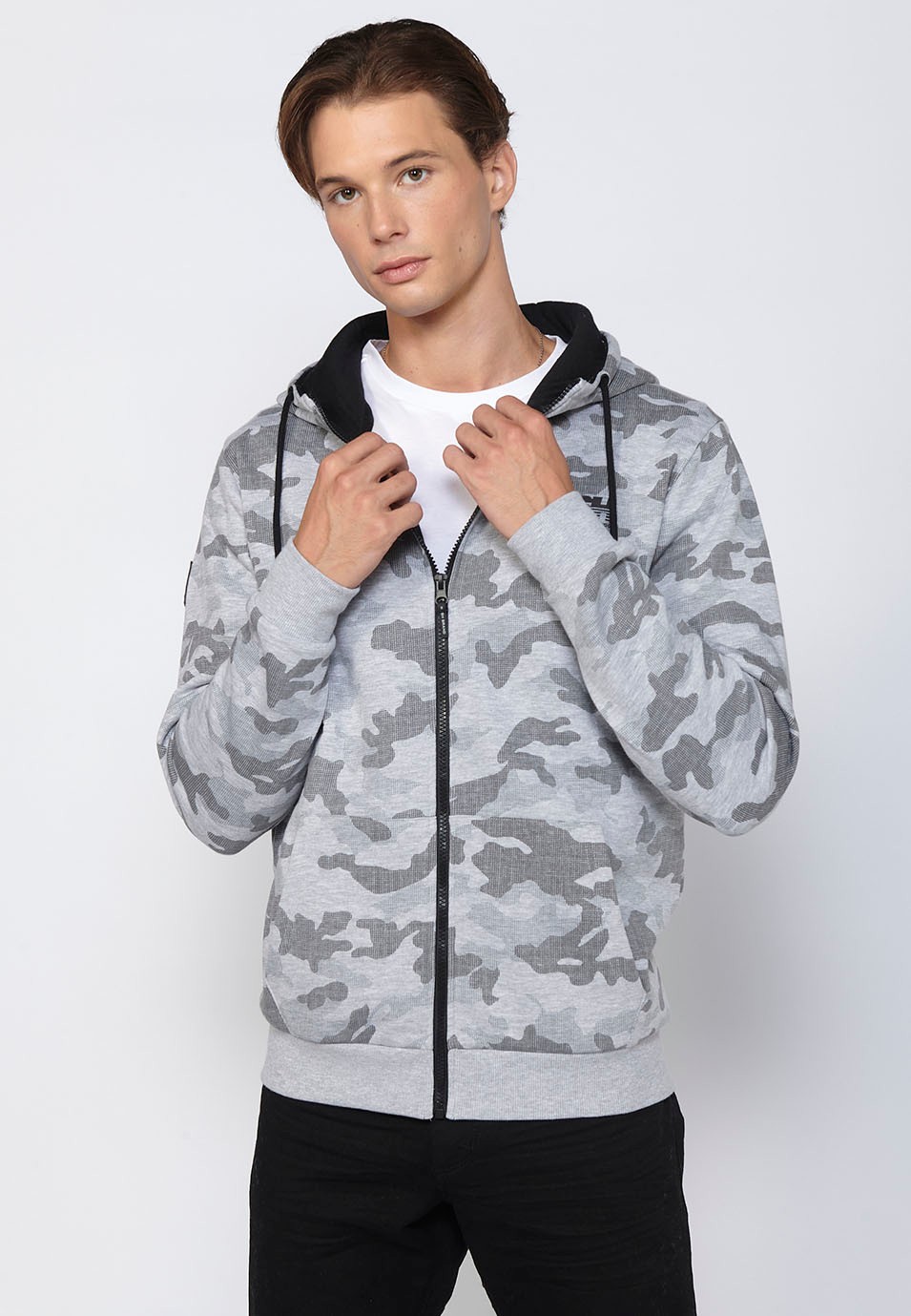 Long-sleeved sweatshirt jacket with adjustable hooded collar with drawstring and front zipper closure in Navy for Men