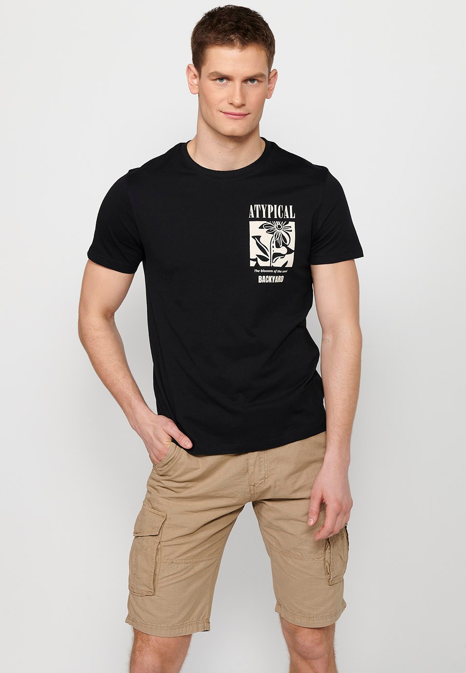 Men's black short-sleeved cotton T-shirt, round neck and back print