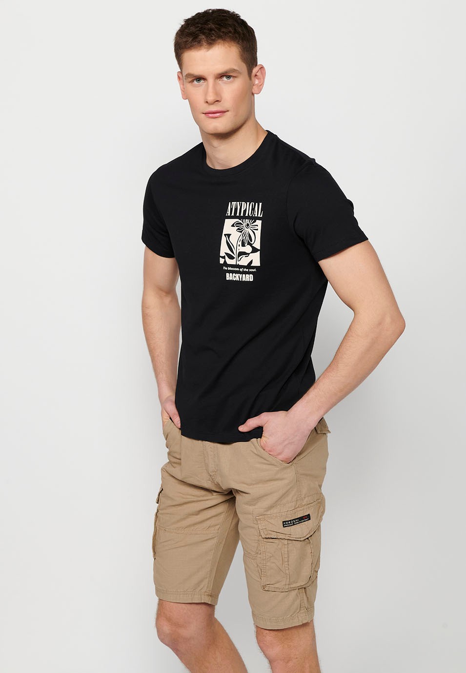 Men's black short-sleeved cotton T-shirt, round neck and back print