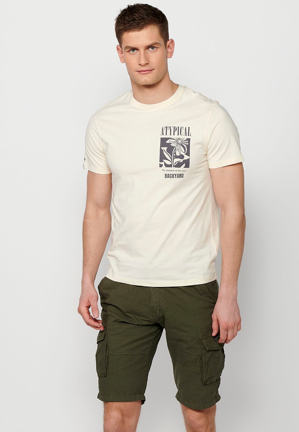 Men's black short-sleeved cotton T-shirt, round neck and cream print