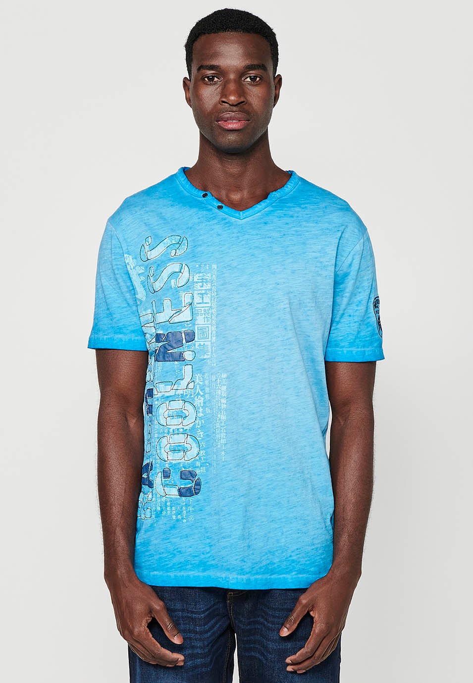 Short-sleeved cotton t-shirt, V-neck with button decoration, blue color for men 3