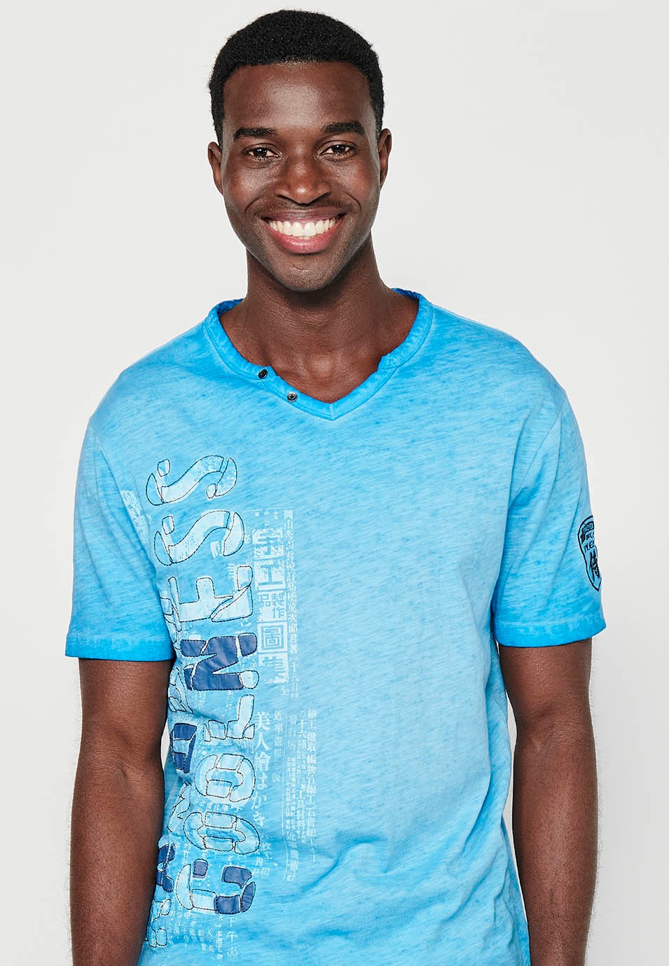 Short-sleeved cotton t-shirt, V-neck with button decoration, blue color for men 6