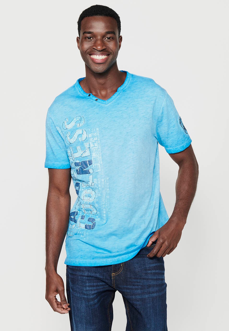 Short-sleeved cotton t-shirt, V-neck with button decoration, blue color for men 5