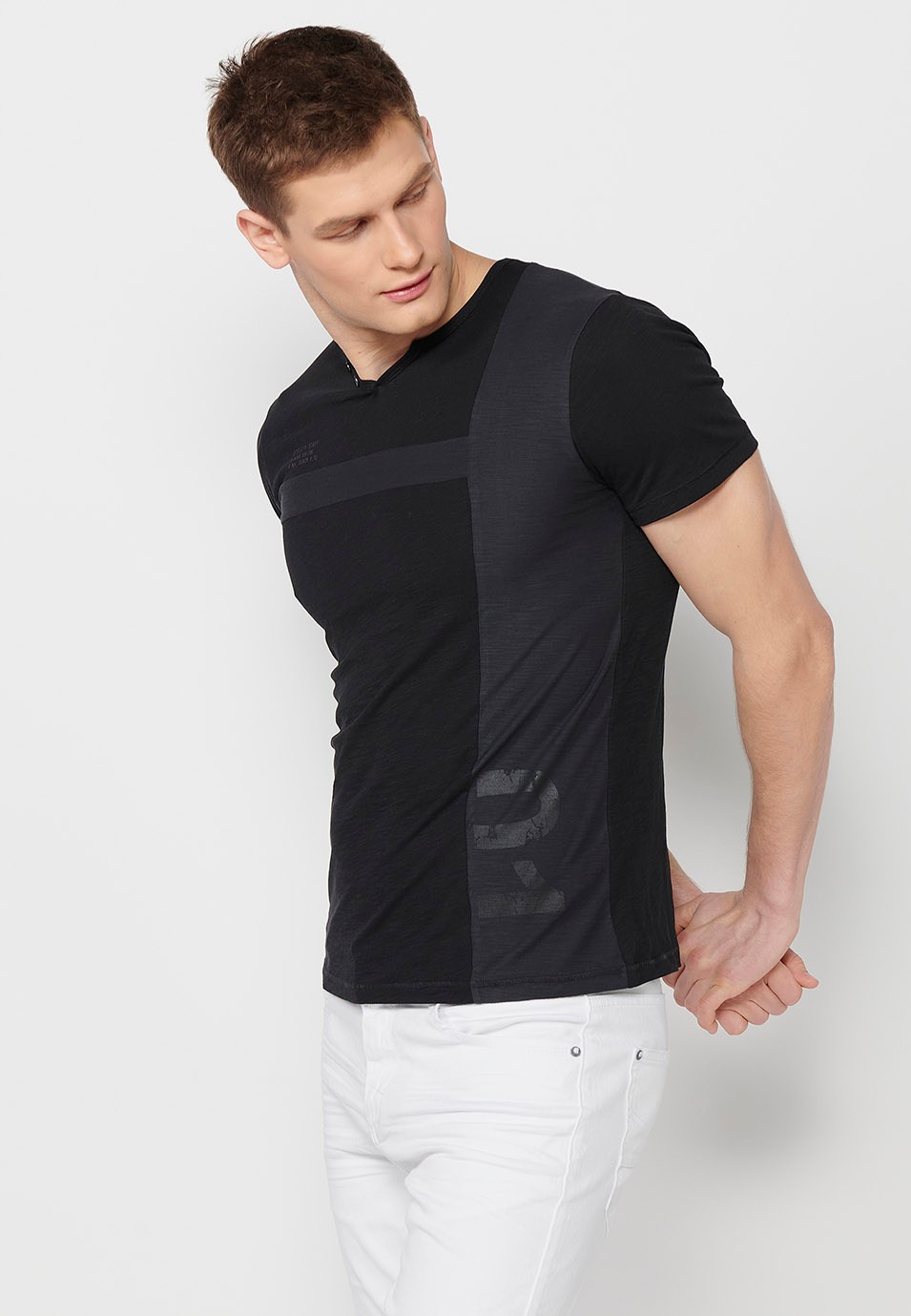  Men's black short-sleeved cotton t-shirt, round neck with button opening