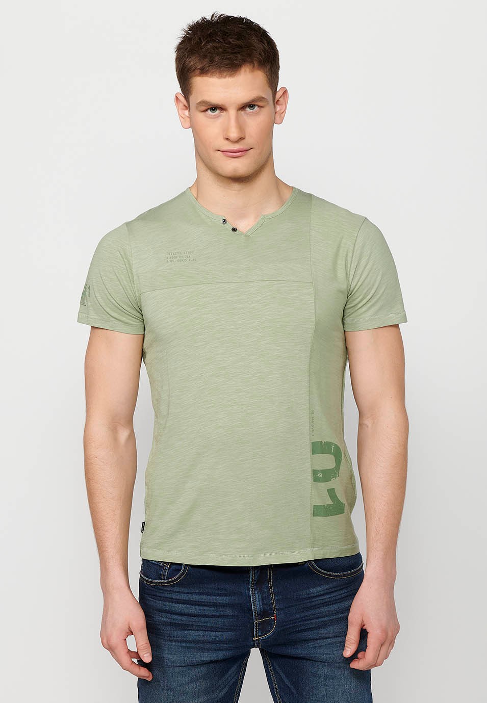  Men's kakhi short-sleeved cotton t-shirt, round neck with button opening
