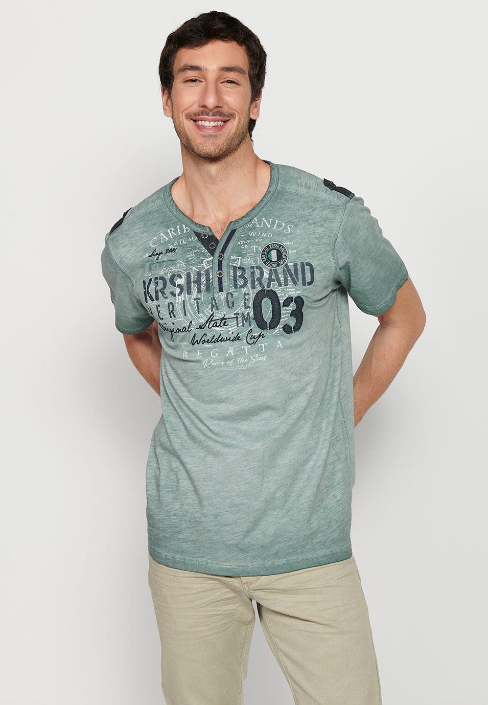 Kurzärmliges Herren-T-Shirt aus Baumwolle mit Rundhalsausschnitt, geknöpfter Öffnung und khakifarbenem Detail vorne