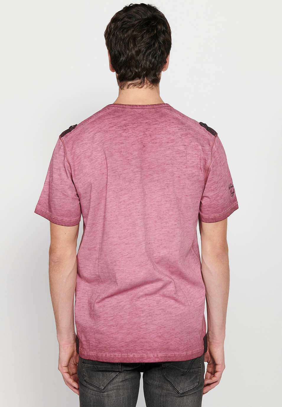T-shirt en coton à manches courtes pour hommes, col rond, ouverture boutonnée et détail sur le devant de couleur marron 5