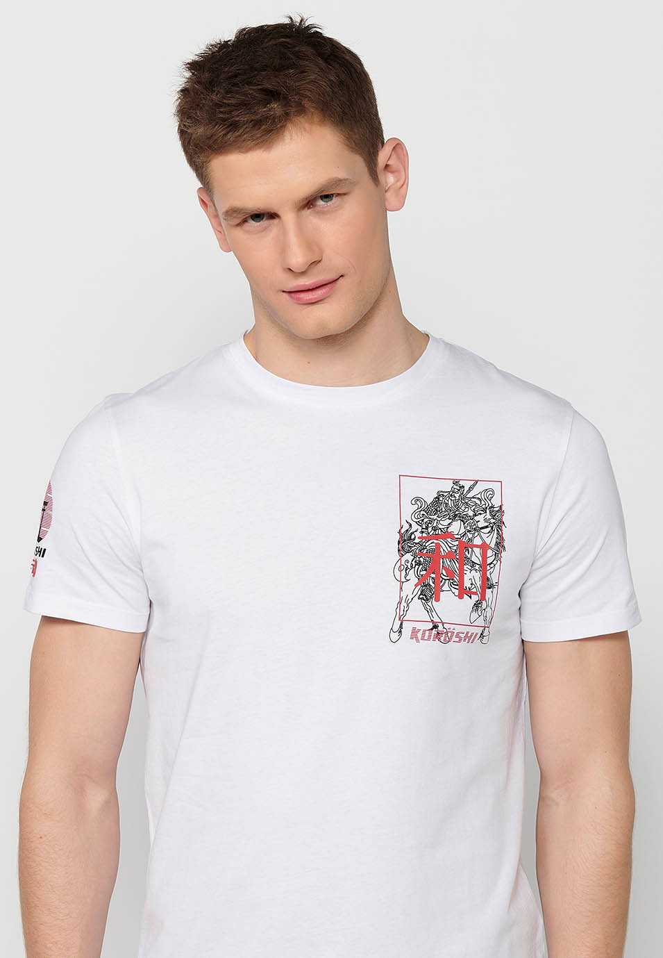 White short sleeve t-shirt with print on the back for men