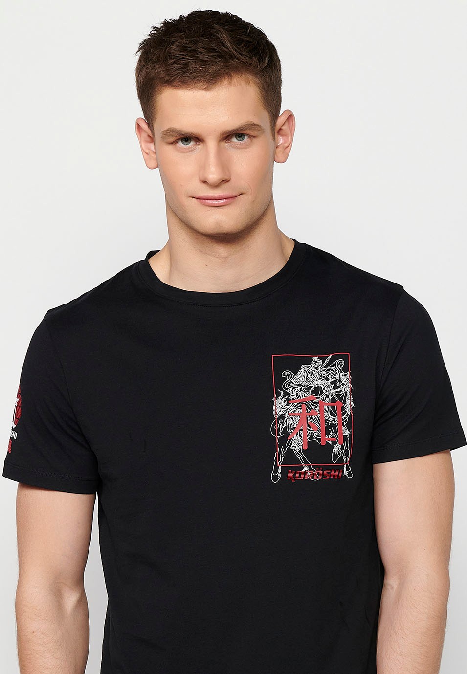 Short sleeve t-shirt with print on the back in black for men