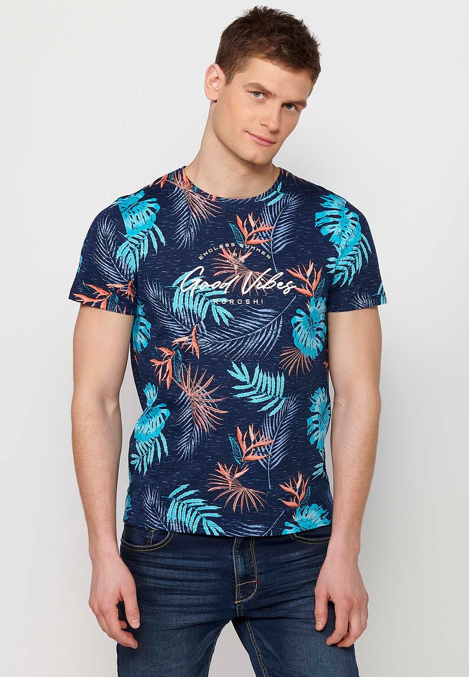 Short-sleeved cotton t-shirt with multicolored navy tropical print for men