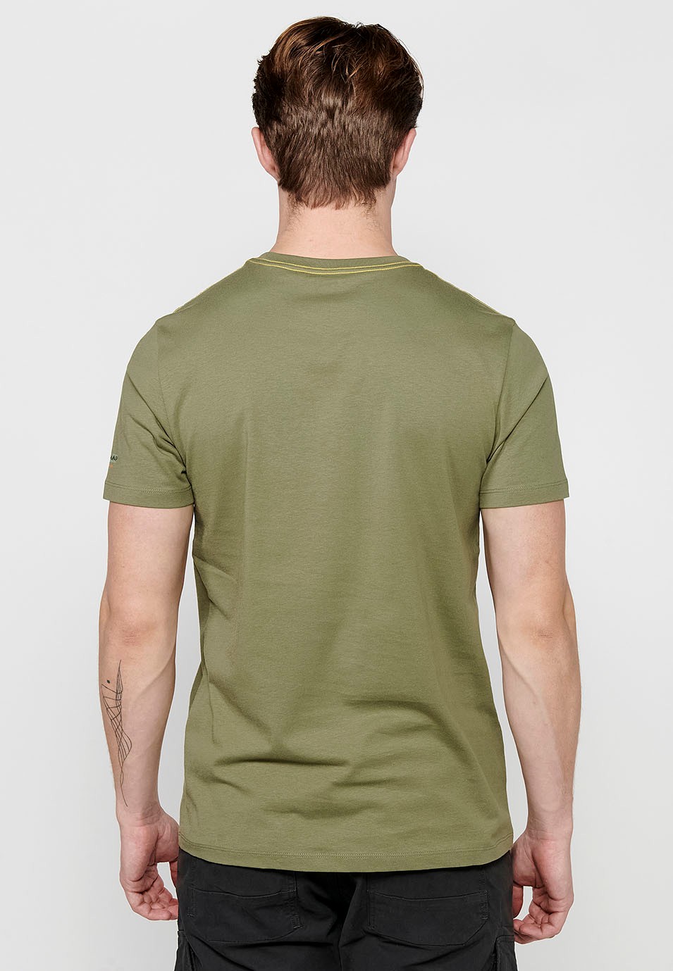 T-shirt en coton à manches courtes, col rond et imprimé kaki sur le devant pour homme
