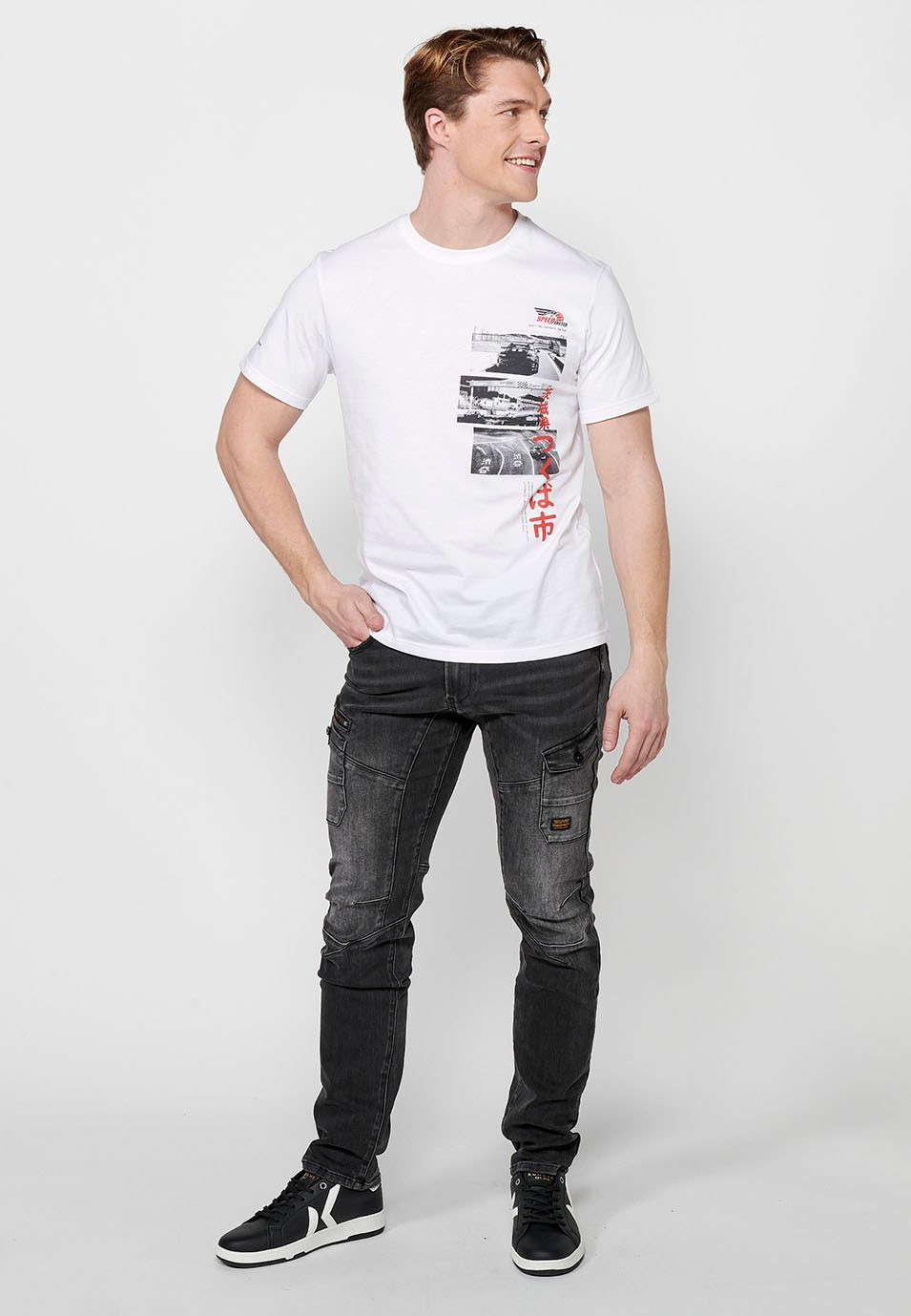Men's white cotton short-sleeved t-shirt, multicolored chest print 3