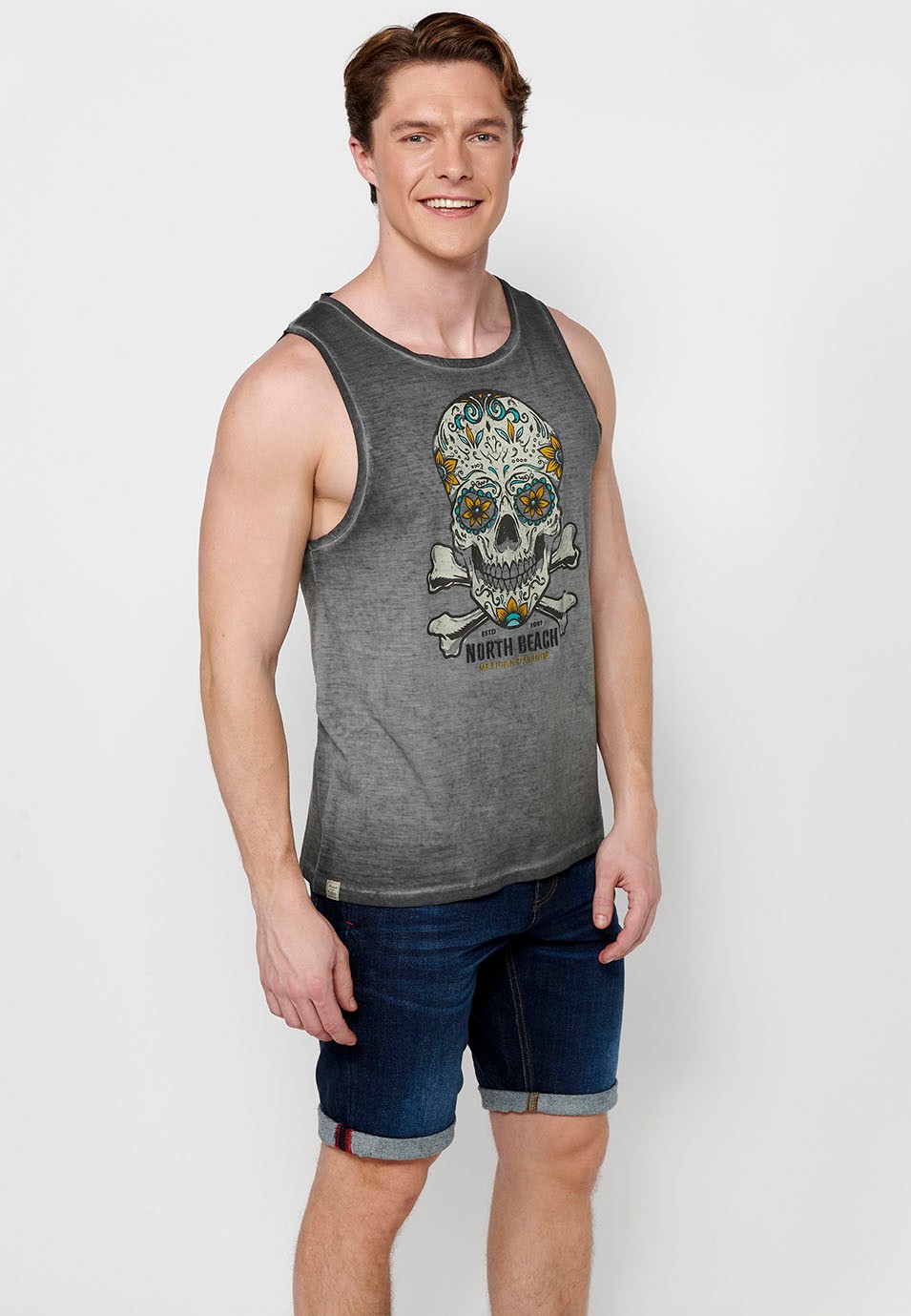 Cotton tank top, with front print, gray color for men