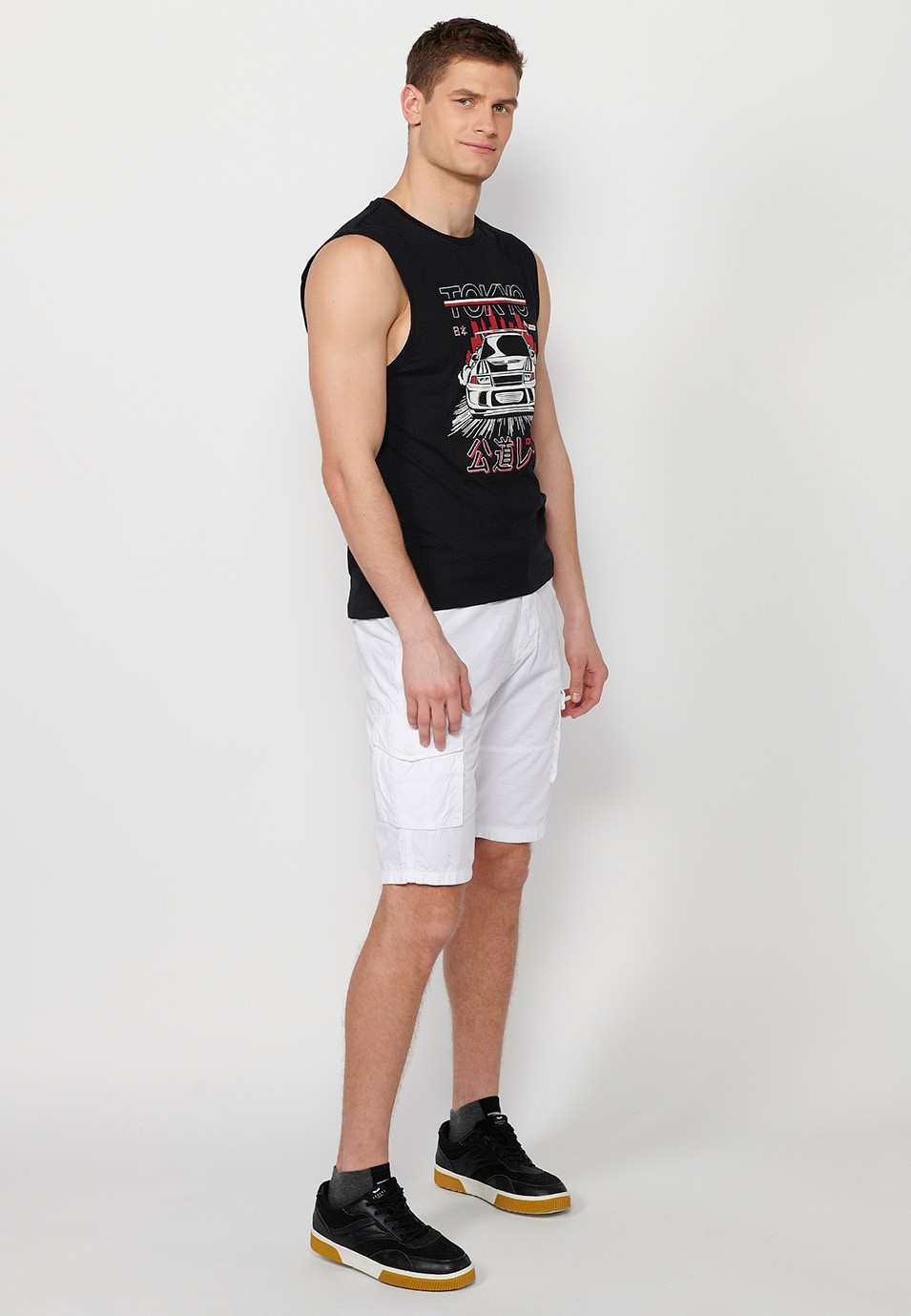 Sleeveless T-shirt, front print 