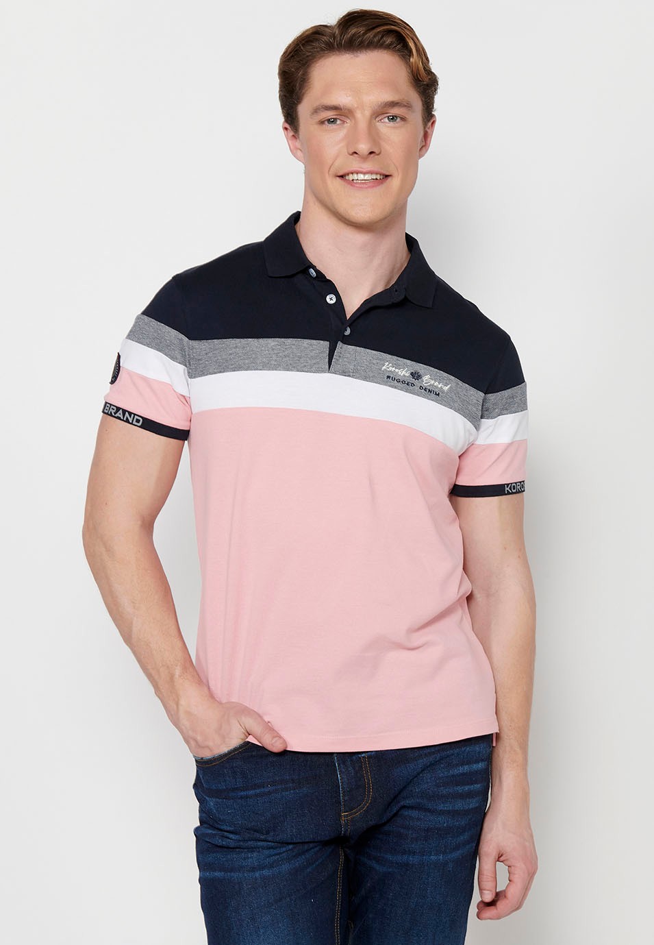 100% cotton short-sleeved polo shirt, striped detail on the chest, pink color for men