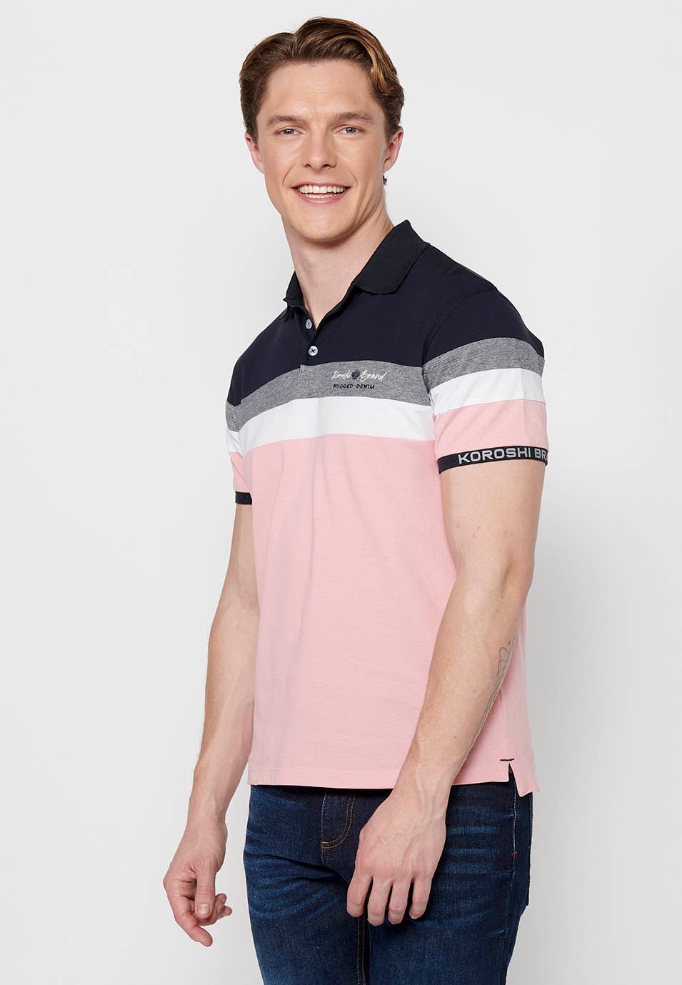 100% cotton short-sleeved polo shirt, striped detail on the chest, pink color for men
