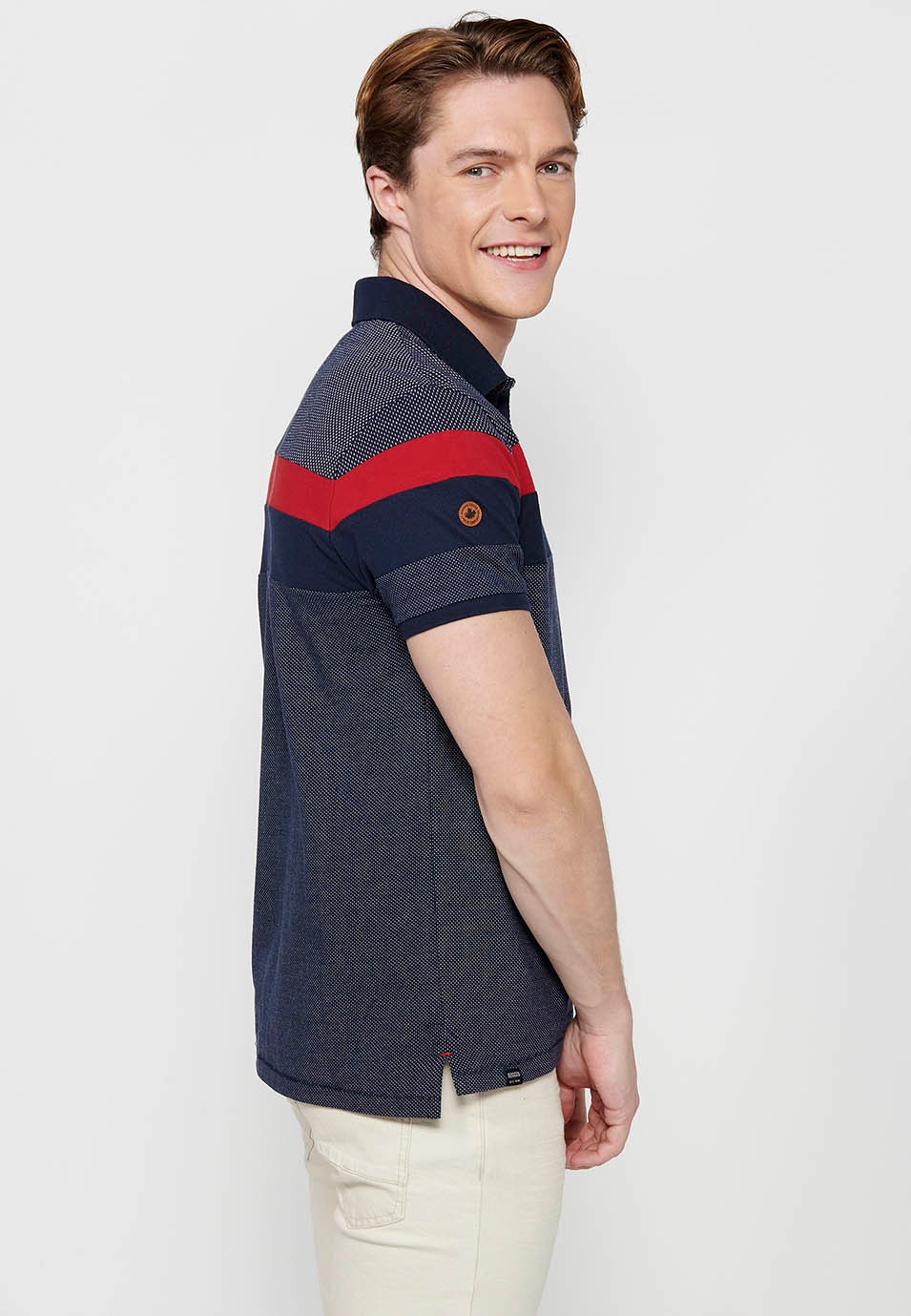 Short-sleeved polo shirt, with stripes in two colors, black and red for men