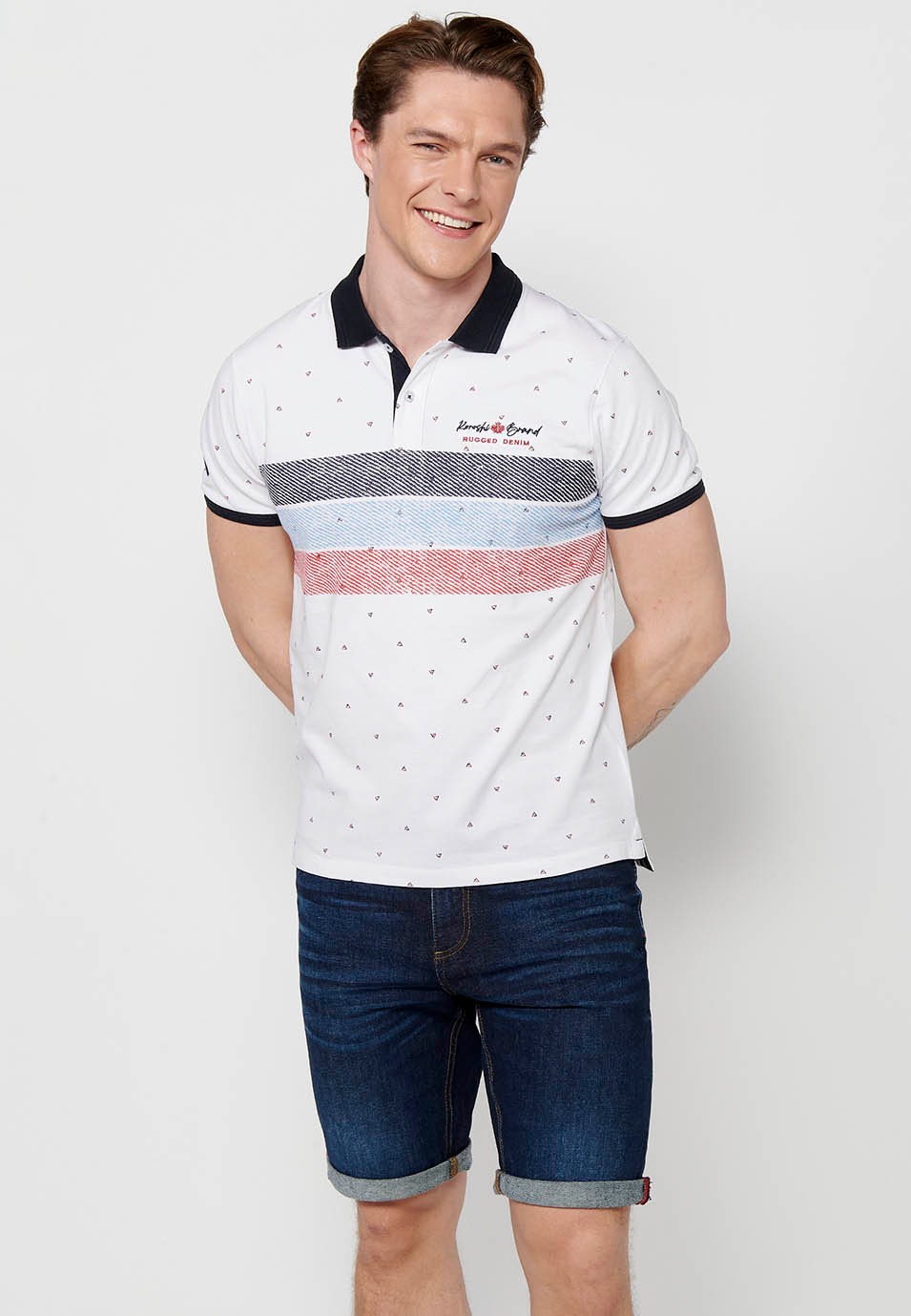 Short-sleeved Cotton Polo with Shirt Collar and Finish with Side Slits in White for Men 1