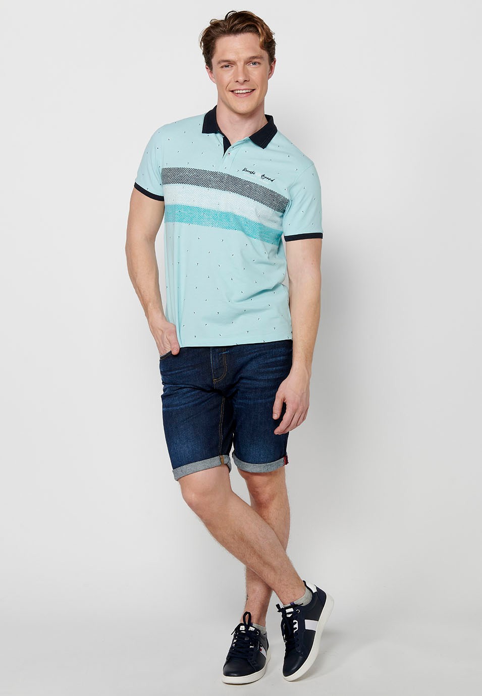 Short-sleeved Cotton Polo with Shirt Collar and Finish with Side Slits in Blue for Men 5
