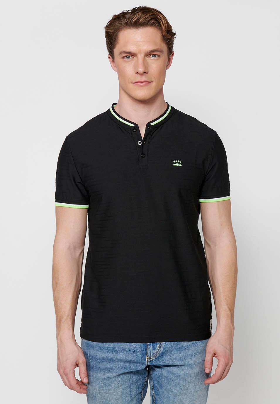 Short-sleeved Polo Shirt with Round Neck with buttoned opening and Finish with side slits in Black for Men 4