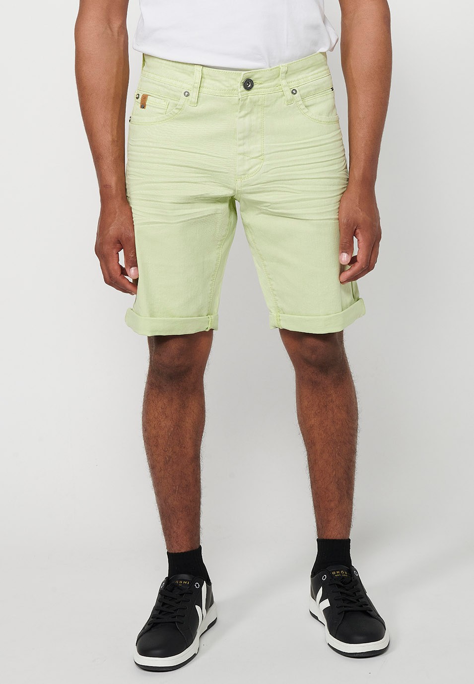 Shorts, five pockets, lime color for men