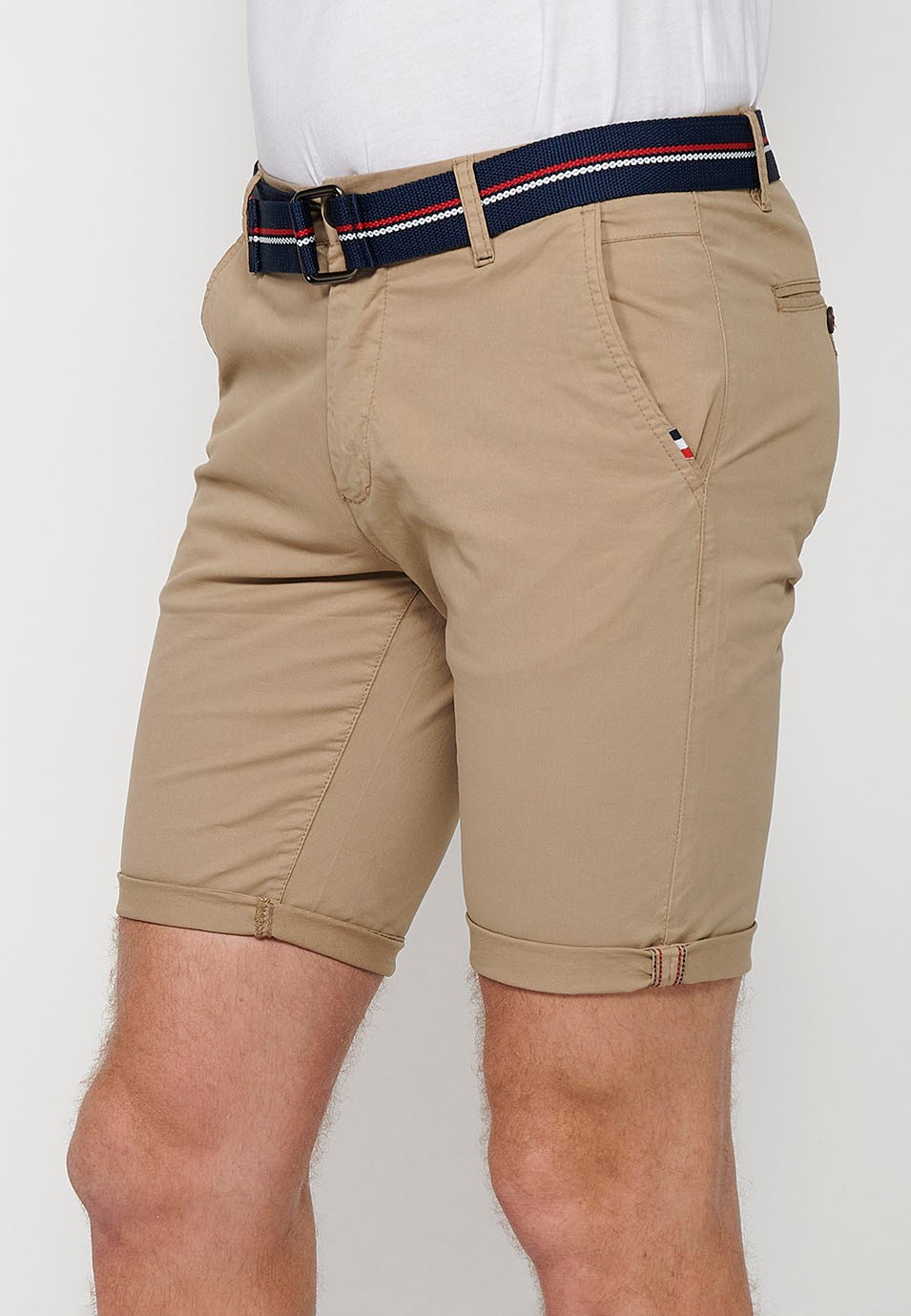 Shorts with a turn-up finish with front closure with zipper and button and belt in Beige Color for Men 4