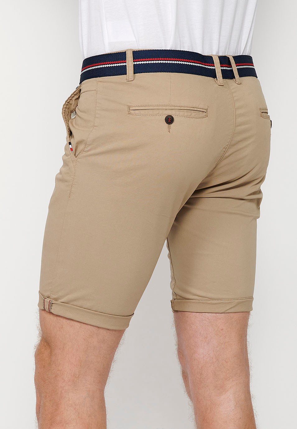 Shorts with a turn-up finish with front closure with zipper and button and belt in Beige Color for Men 6