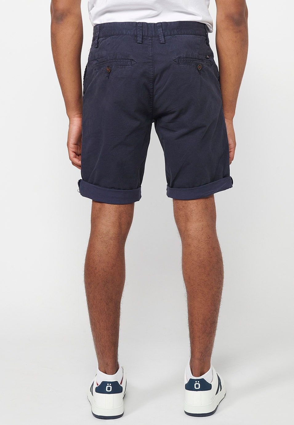 Bermuda-Chino-Shorts mit Umschlag, Reißverschluss vorne und Knopfverschluss sowie vier Taschen in Marineblau für Herren 2