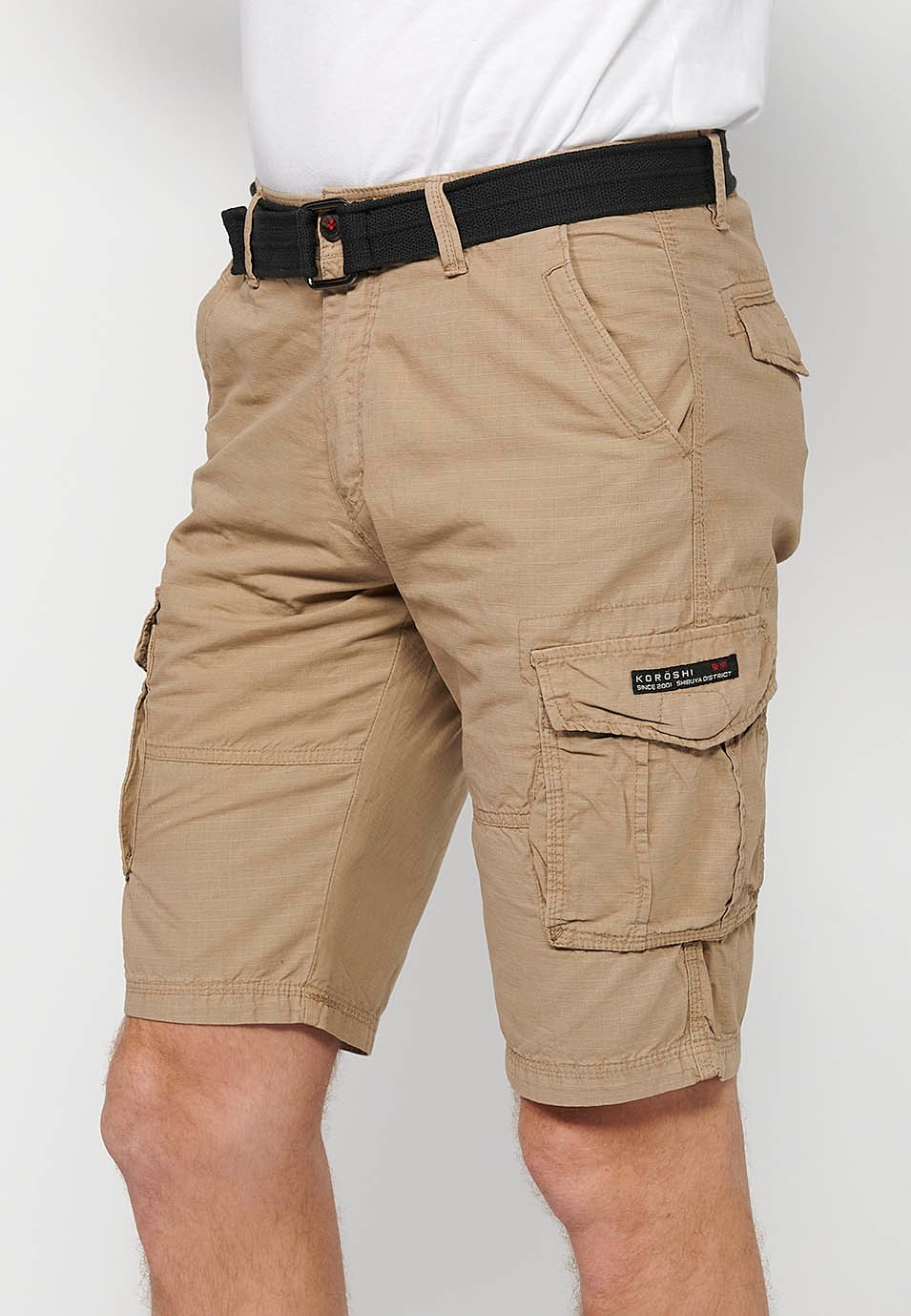 Cotton cargo shorts with belt and front closure with zipper and button with pockets, two back pockets with flap and two cargo pants in Beige Color for Men 3