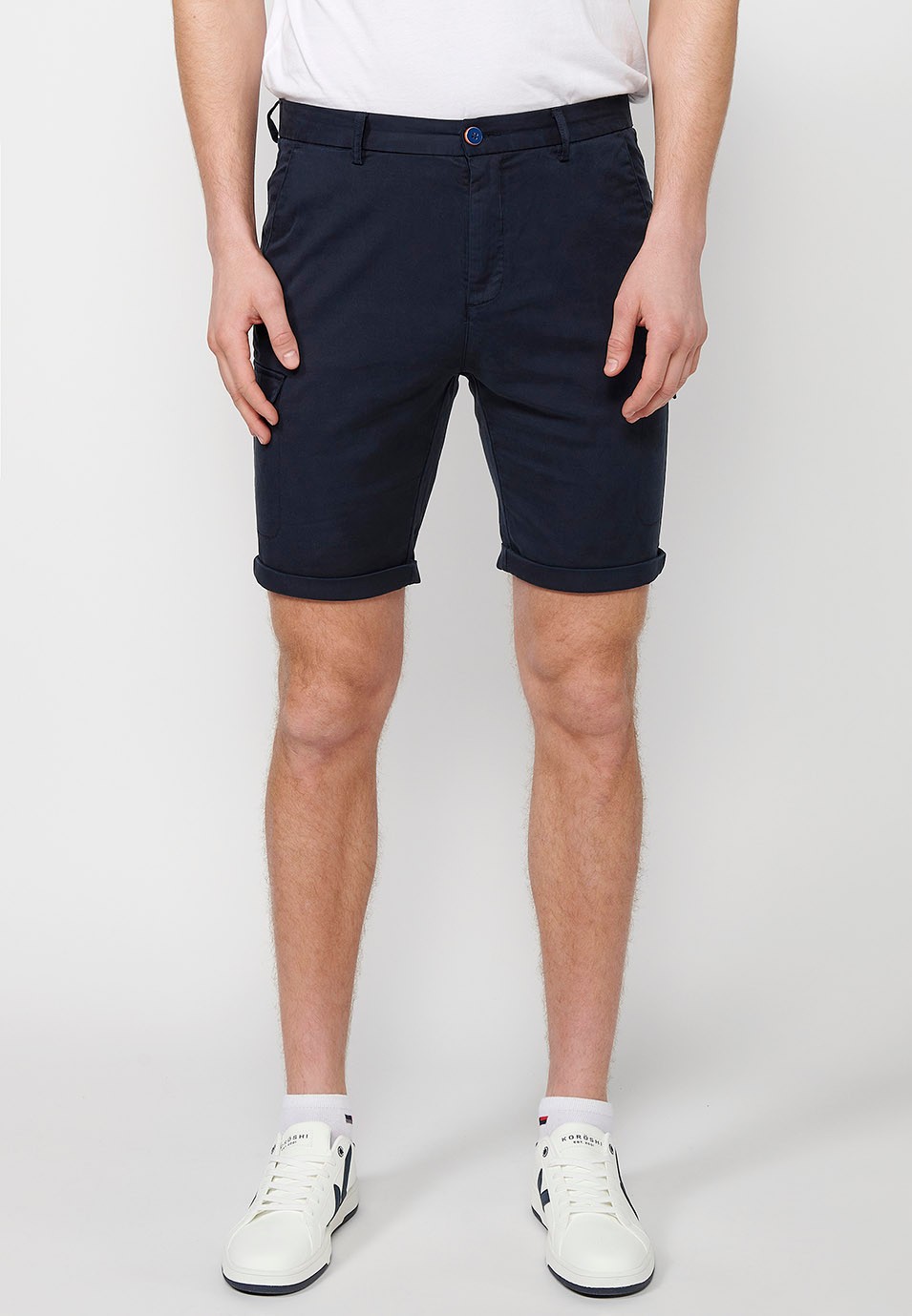 Shorts with rubberized waist and zipper and button closure with pockets, two sides with flap in Navy Color for Men