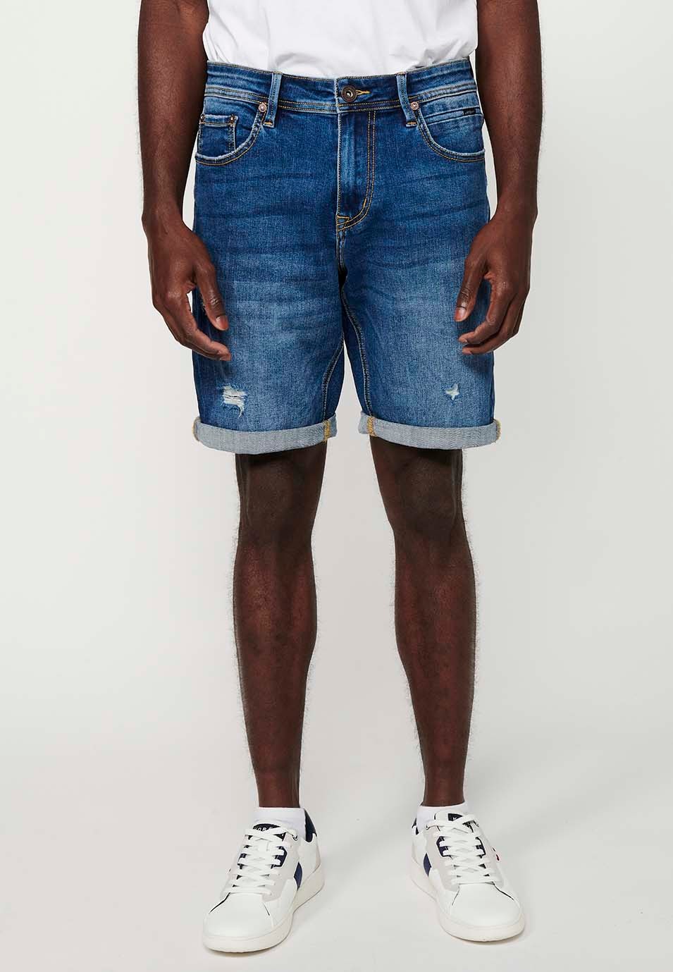 Shorts with turn-up finish and front zipper and button closure with five pockets, one blue pocket pocket for Men 7