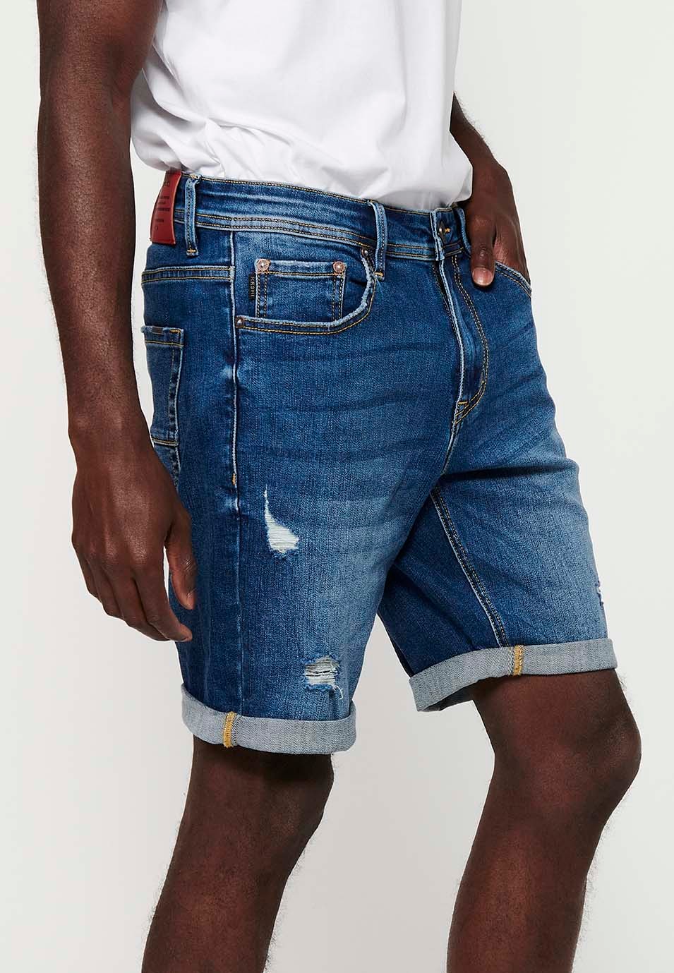 Shorts with turn-up finish and front zipper and button closure with five pockets, one blue pocket pocket for Men 3