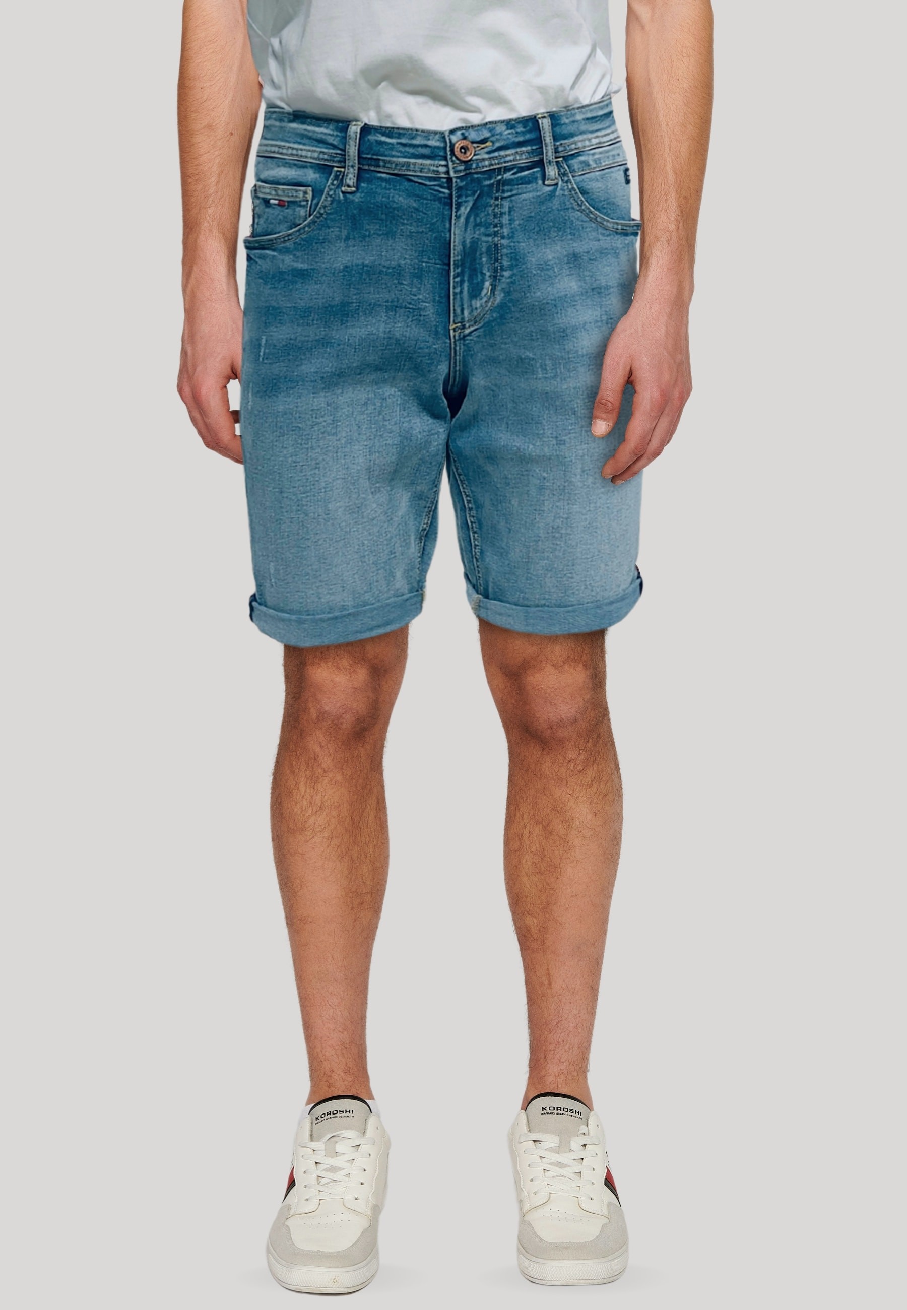 Denim Bermuda shorts with turn-up finish and front zipper and button closure with five pockets, one pocket pocket, in Blue for Men 3