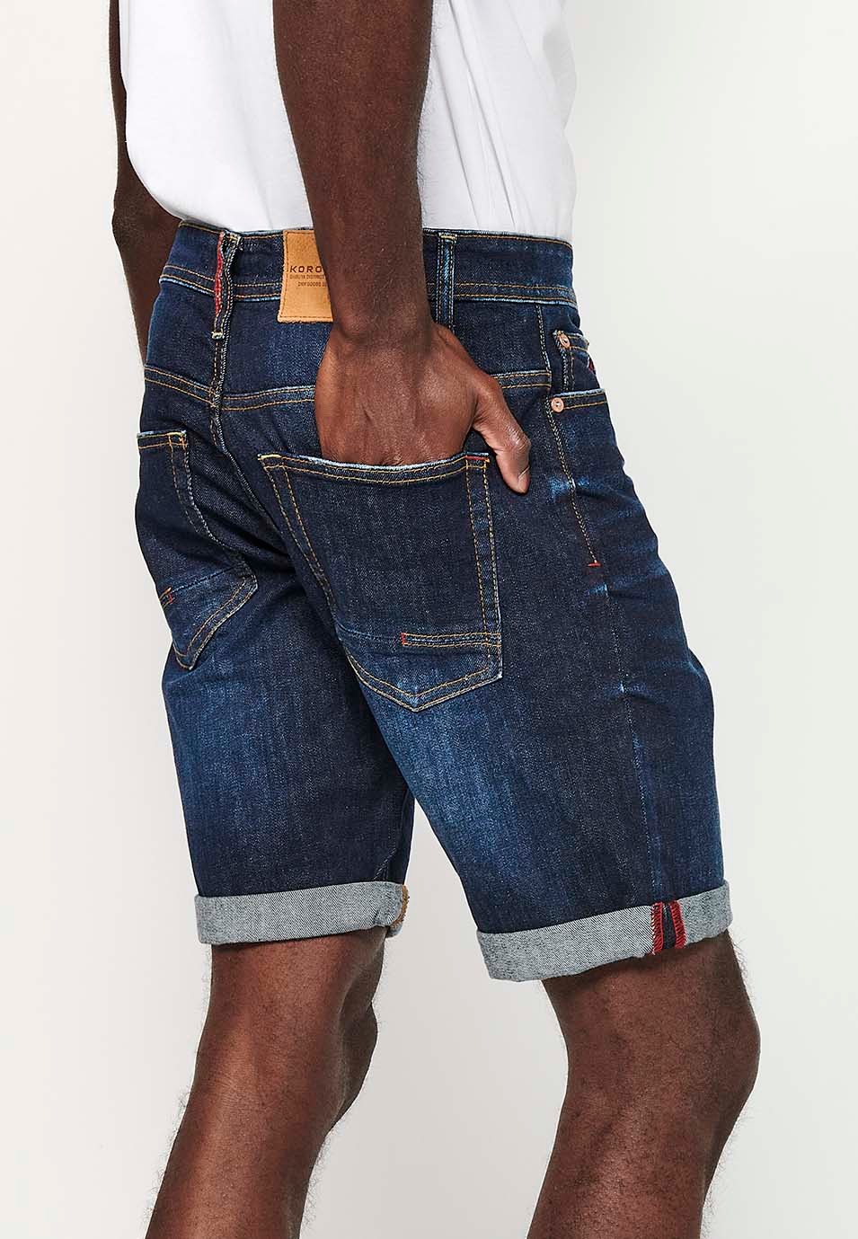 Shorts with turn-up finish and front zipper and button closure with five pockets, one blue pocket pocket for Men 9