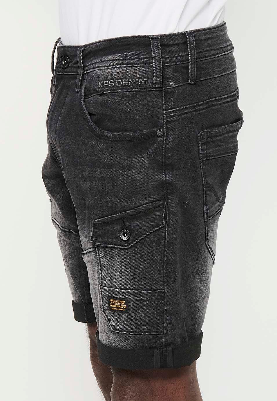 Shorts with Turn-up Finish and Front Closure with Zipper and Button with Five Pockets, One Pocket Pocket and Front Details in Black for Men 1