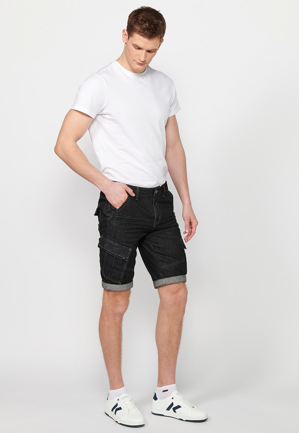 Denim Bermuda Shorts with Turn-Up Finish and Front Zipper and Button Closure with Pockets, One Ticket Pocket and Two Side Pockets in Black for Men