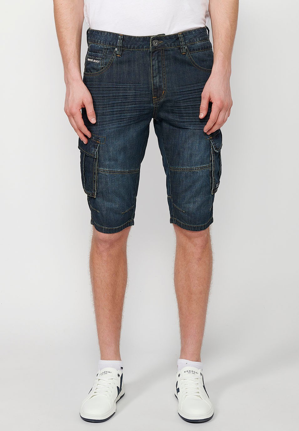 Cotton Pirate Denim Bermuda Shorts with Side Pockets and Front Closure with Zipper and Button in Blue for Men 1