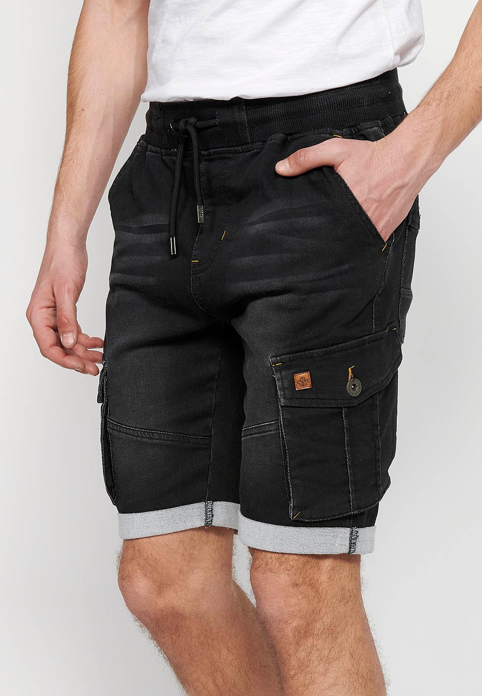 Denim Bermuda cargo jogger shorts finished with a turn-up, Adjustable waist with elastic and drawstring, Side pockets with flap, Black for Men 2