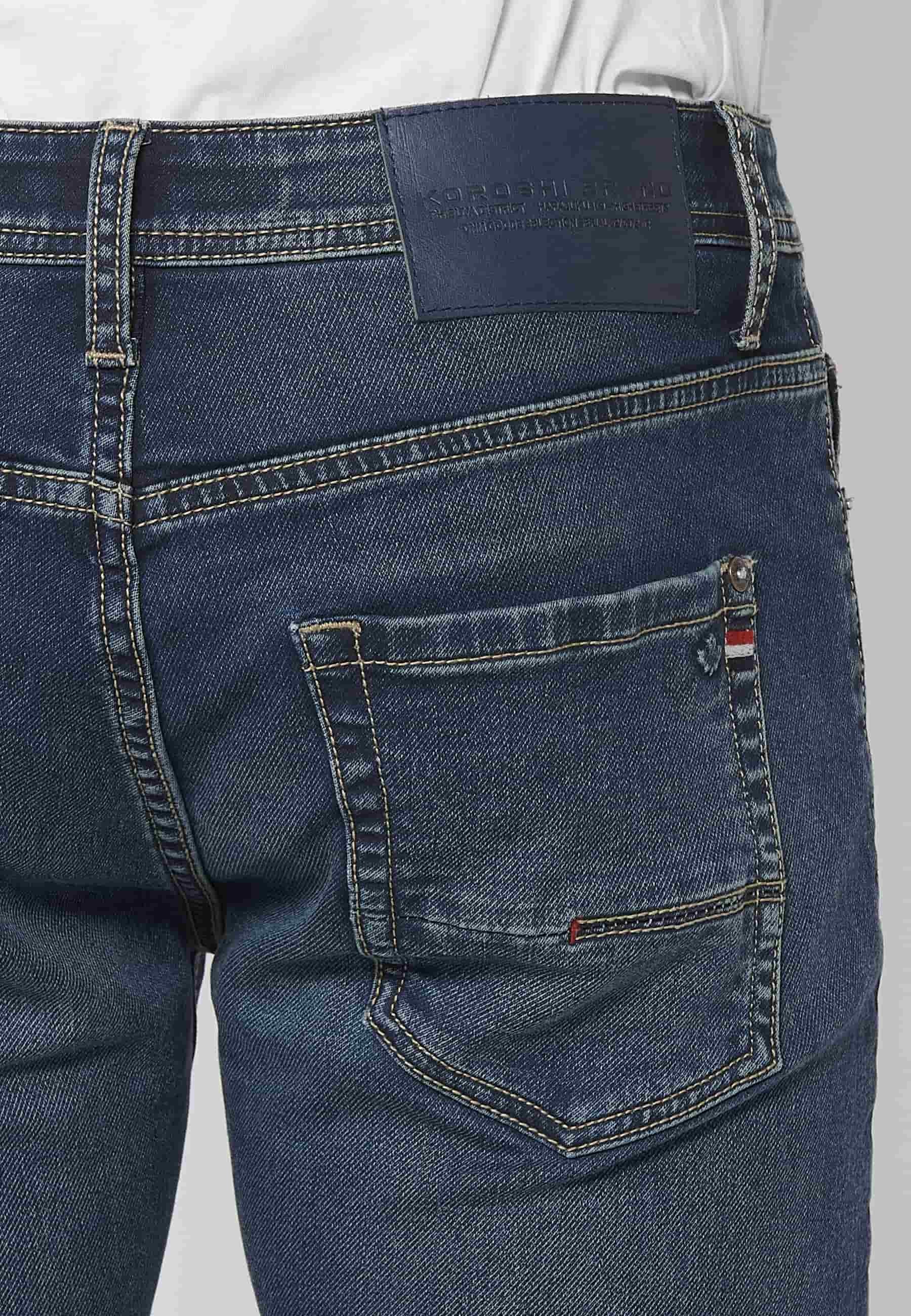 Slim fit long jeans with front zipper and button closure with five pockets, one blue pocket pocket for Men 8