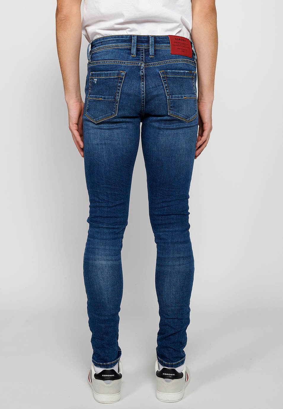Superdünne, lange Jeans mit Frontverschluss mit Reißverschluss und Knopf in Blau für Herren 5