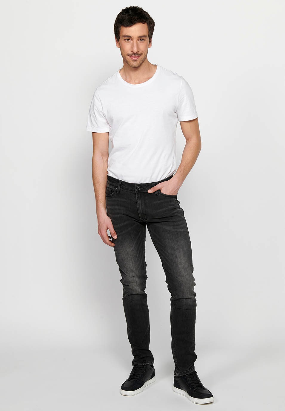 Regular fit long straight jeans with zipper and button front closure in Black Denim for Men
