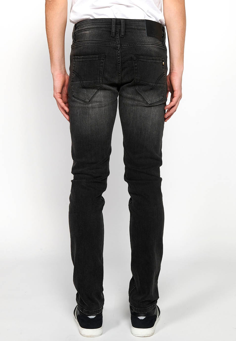 Lange, gerade Jeans mit normaler Passform, Reißverschluss und Knopfverschluss vorne aus schwarzem Denim für Herren 2