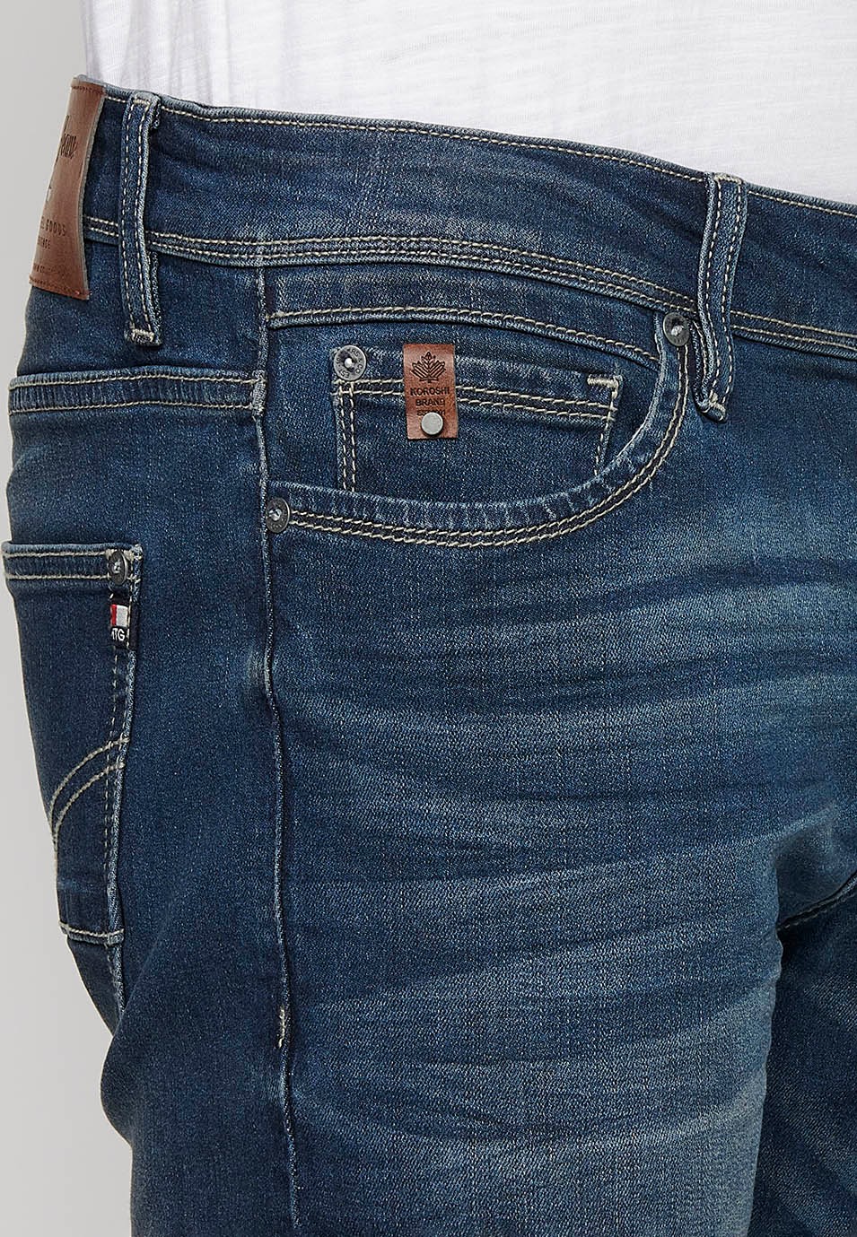 Pantalon long droit coupe classique avec fermeture éclair sur le devant et fermeture boutonnée en Bleu pour Homme 6