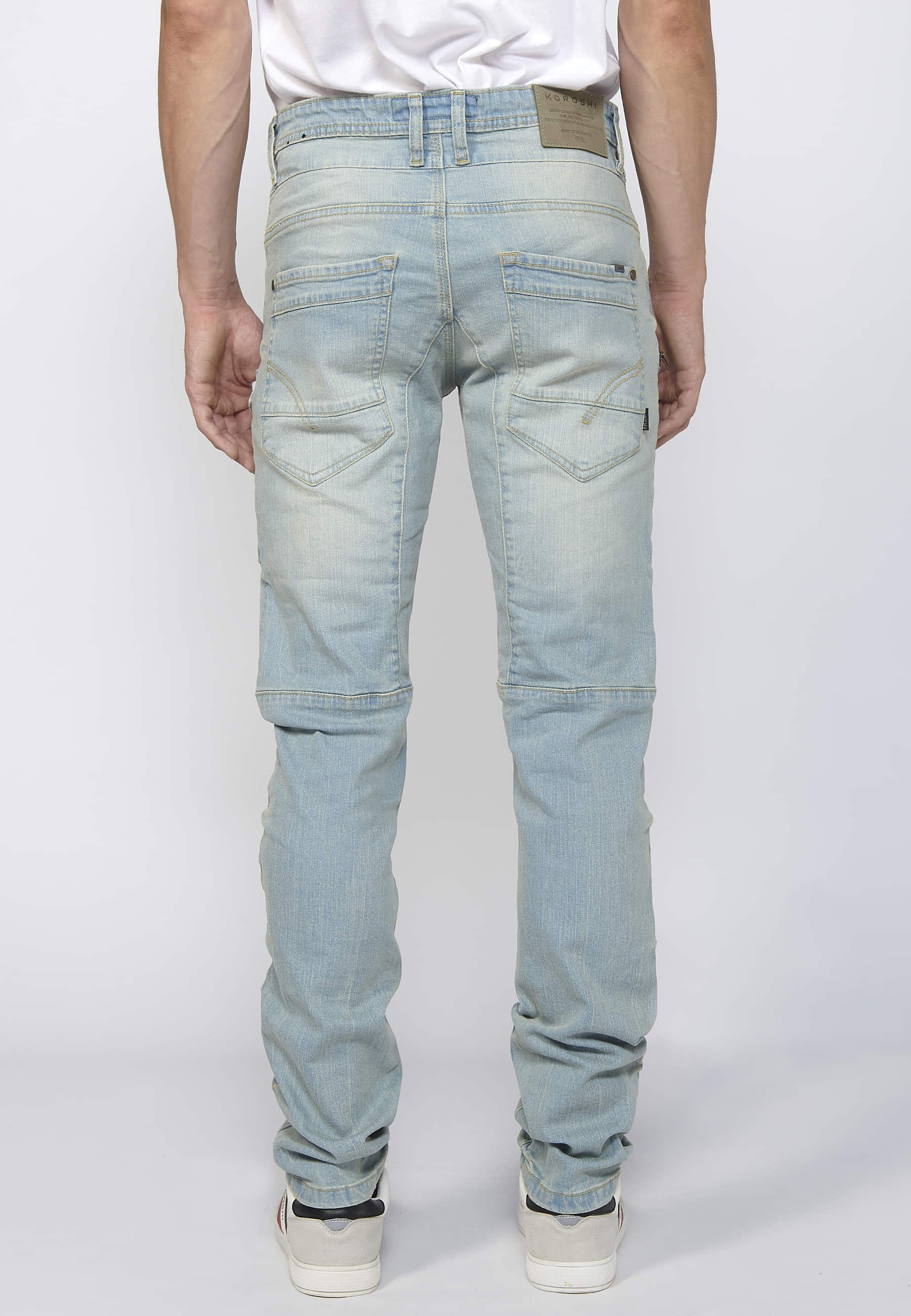 Pantalon cargo long coupe classique avec fermeture éclair et bouton sur le devant avec poches latérales en Bleu pour homme 1