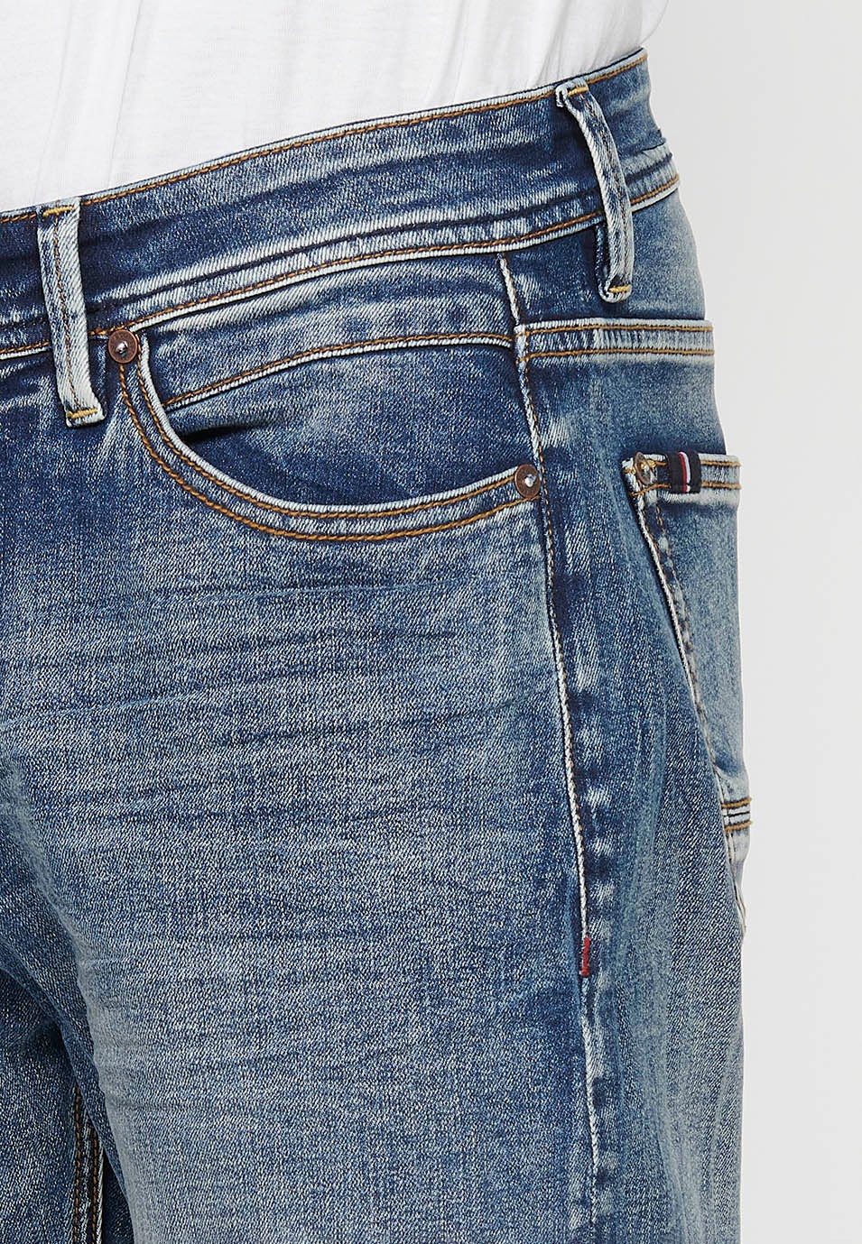Pantalón largo jeans chino comfort fit con Cierre delantero con cremallera y botón de Color Azul para Hombre