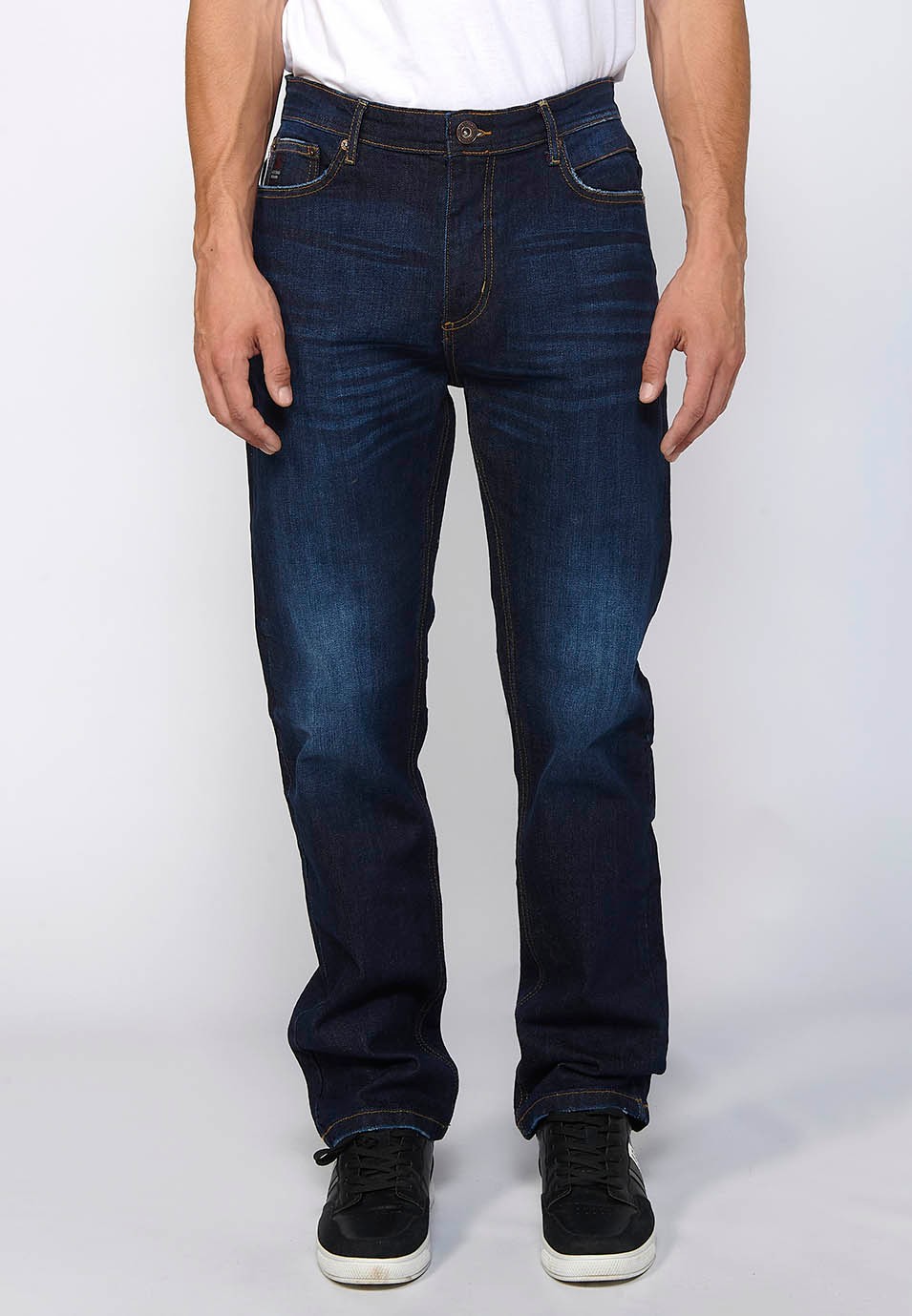 Bequeme Straigth-Jeanshose mit Reißverschluss vorne in Blau für Herren